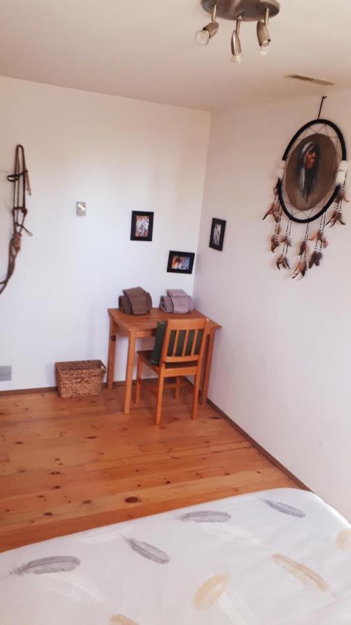 Bridge LakeWettstone Guest Ranch住宿加早餐旅馆 外观 照片